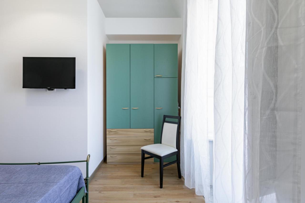 Corso Dei Mille Station Flat With Balcony Lägenhet Palermo Exteriör bild