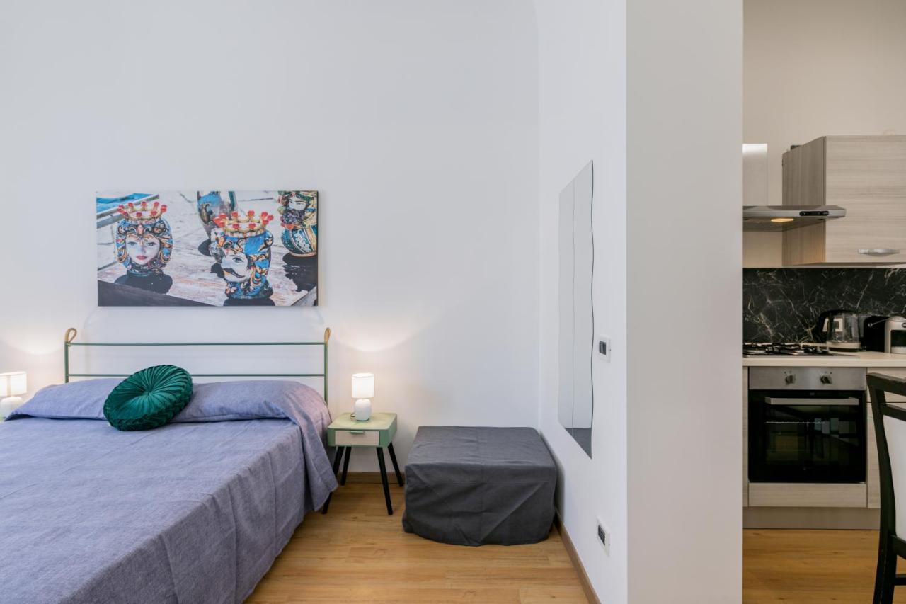 Corso Dei Mille Station Flat With Balcony Lägenhet Palermo Exteriör bild